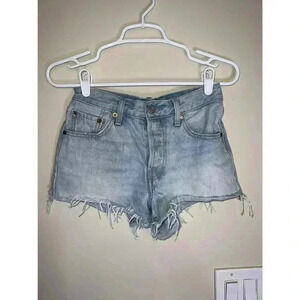Levis 501 jean shorts  size 24